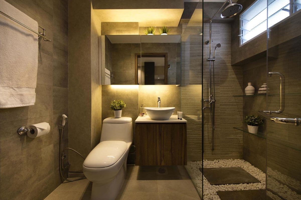 Clean bathroom tiles